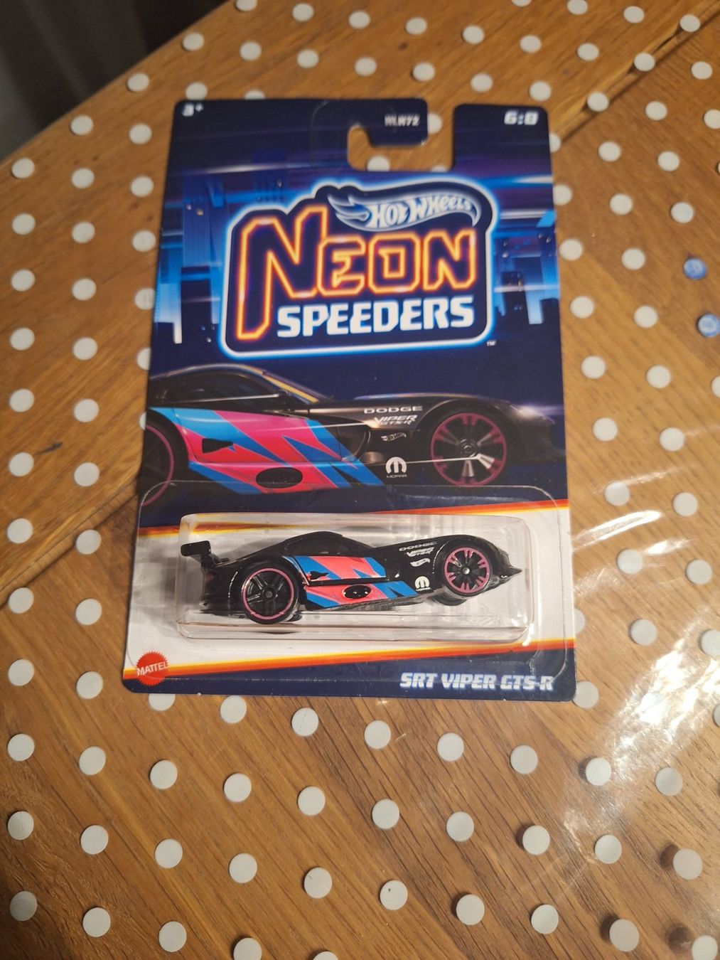 komplettes Set Hot Wheels Neon Speeders 2023