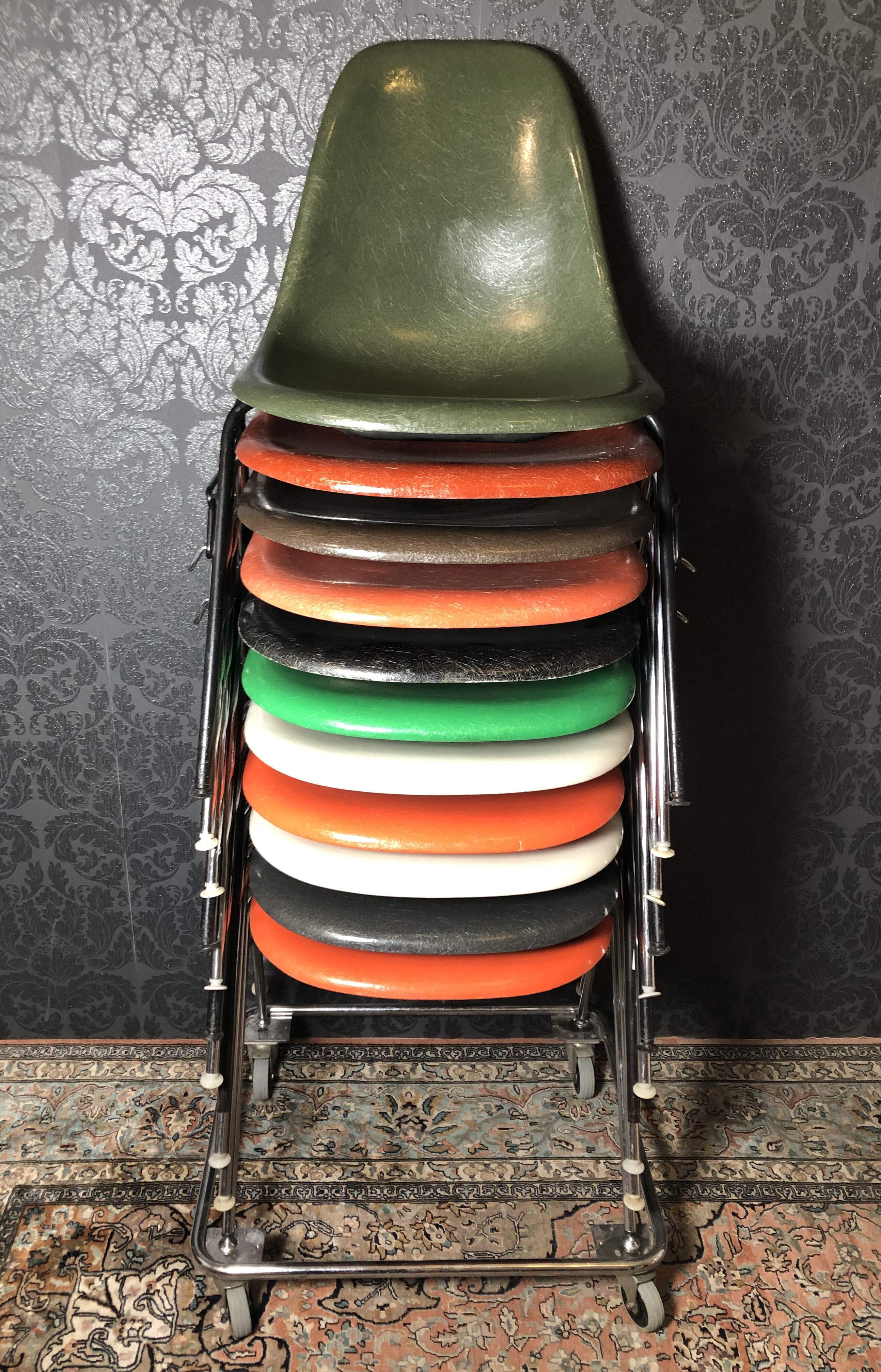 Eames Stühle Fiberglas Vintage