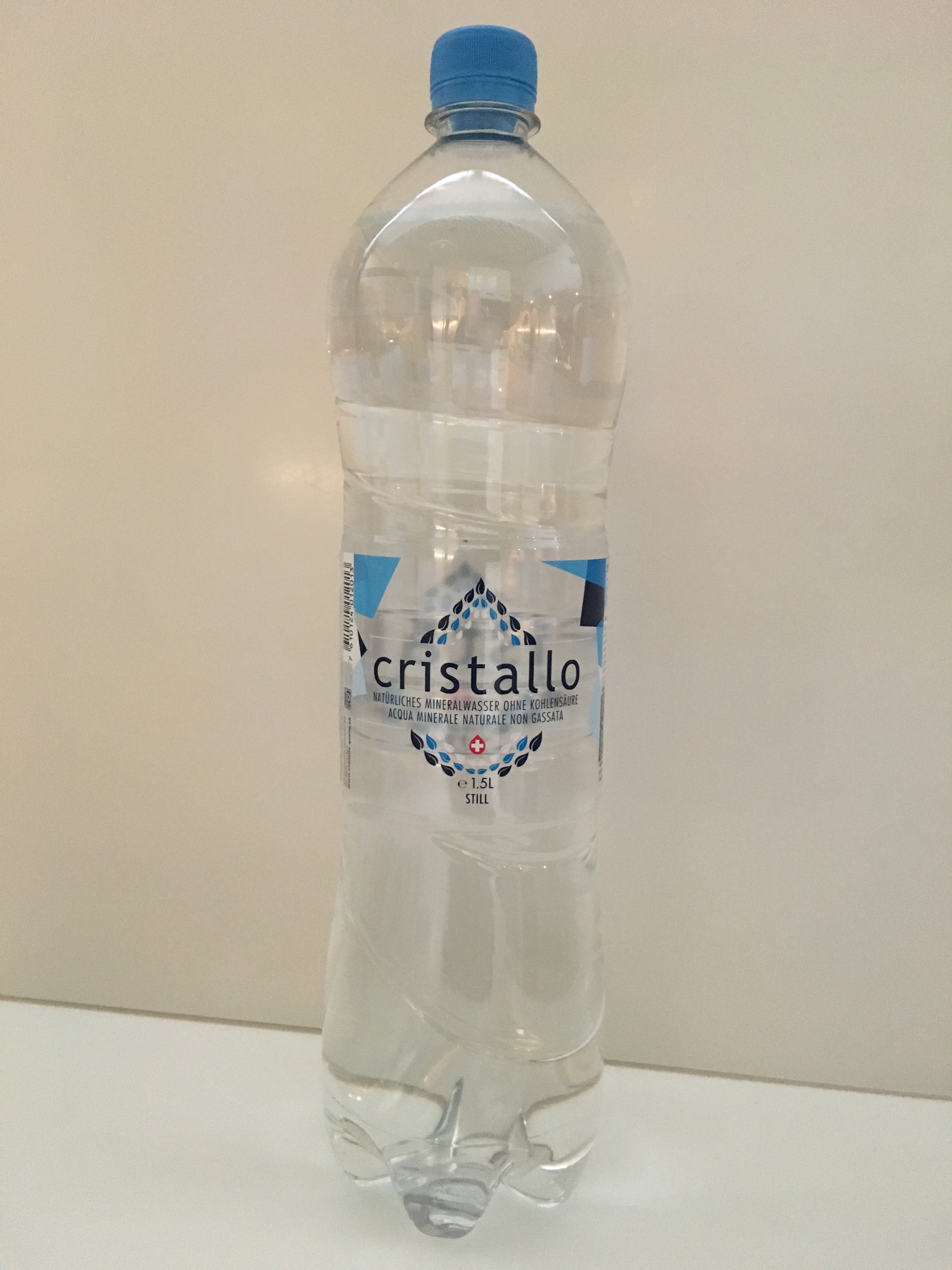 Getränke: Cristallo Mineral ohne co2 1 1/2ltr