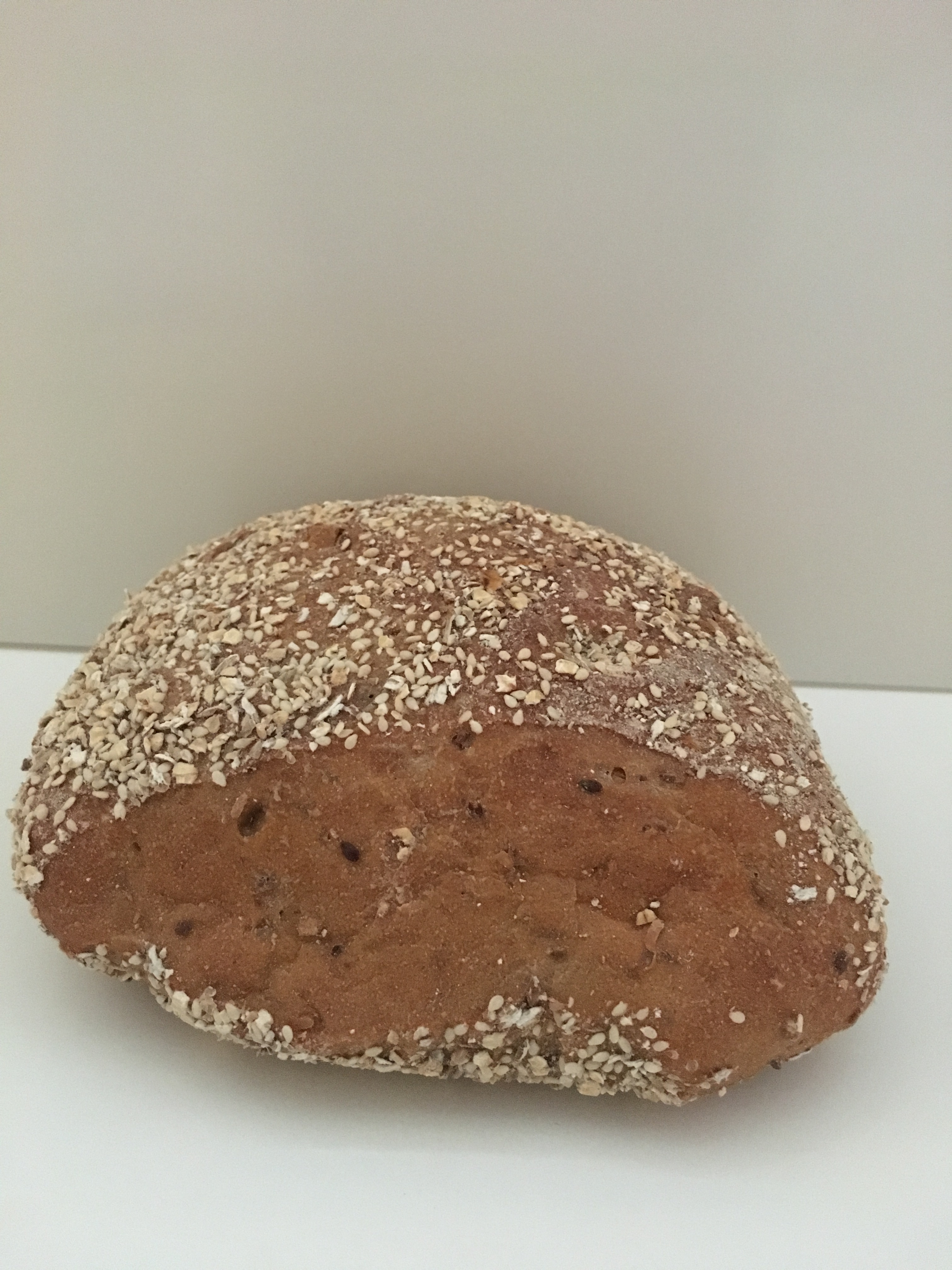 Brot: Ruchbrot mit Kernen 400gr